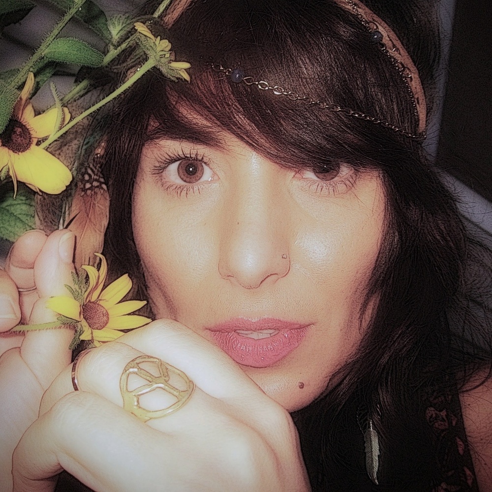 Meet your Posher, Luana